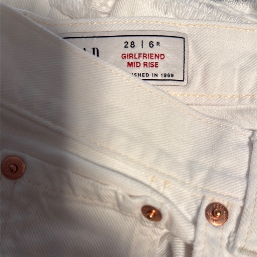 Gap the girlfriend jean optic white sz 28/6R - Picture 11 of 11
